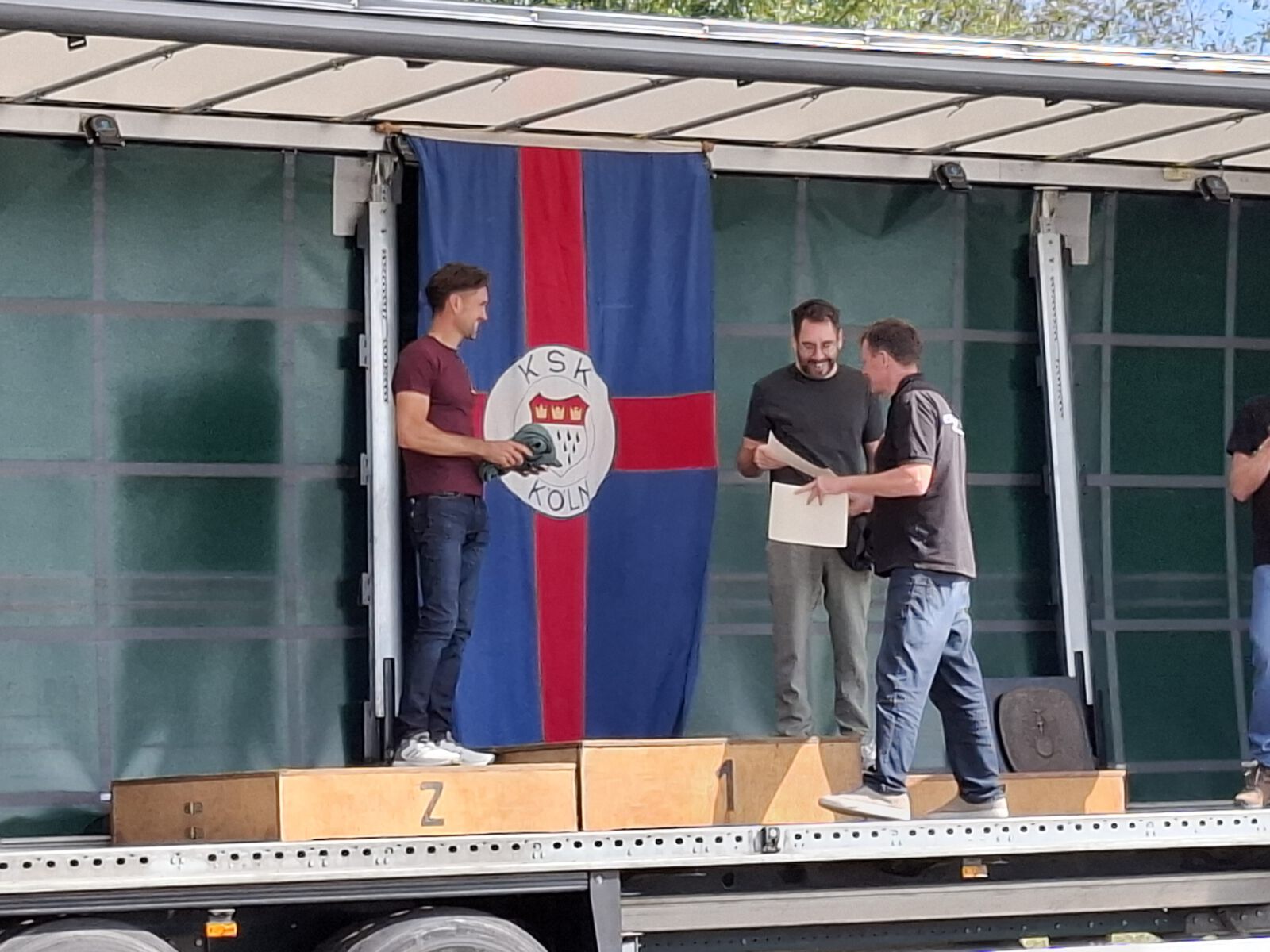 AF2F3339-BB59-4EFC-B892-2E709BEB84B7